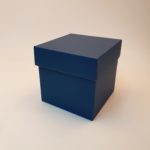 Štancana kutija 120*120*120mm dno+poklopac PLAVA